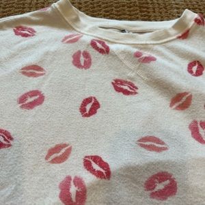 Z supply light weight sweatshirt. Super soft